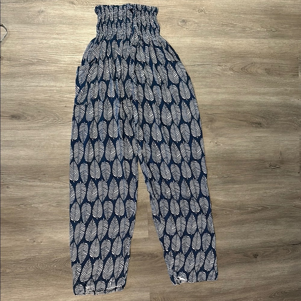 Blue/White Leaf Print “Thailand” Pants